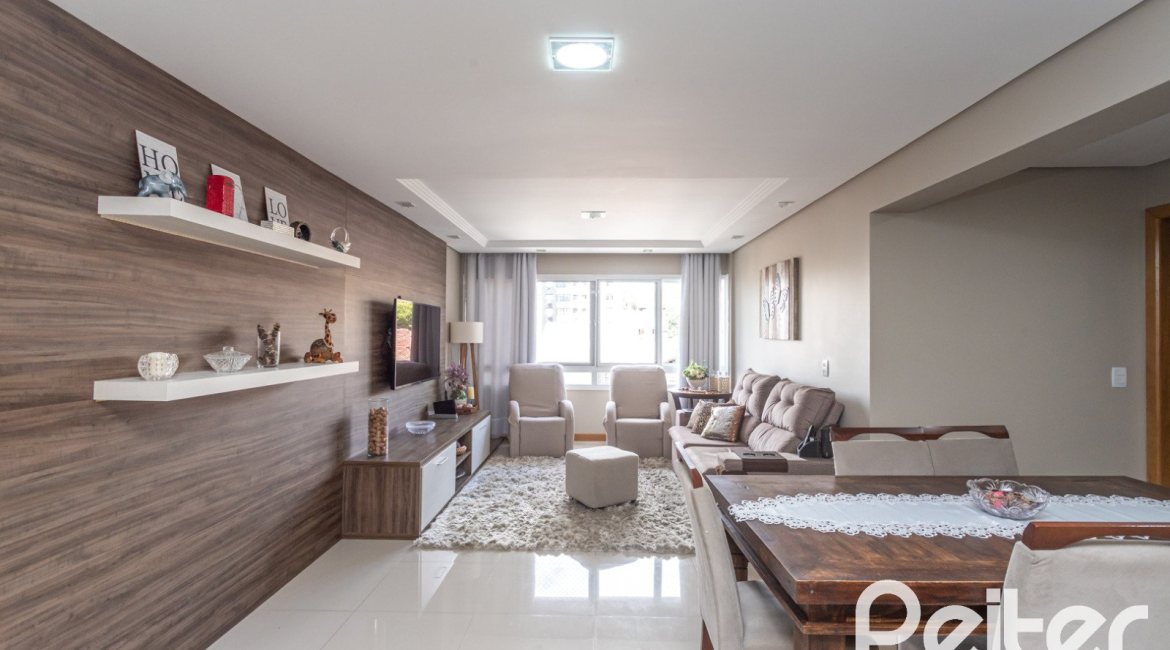 Apartamento à venda com 102m², 3 dormitórios, 1 suíte, 2 vagas, no bairro Tristeza em PORTO ALEGRE