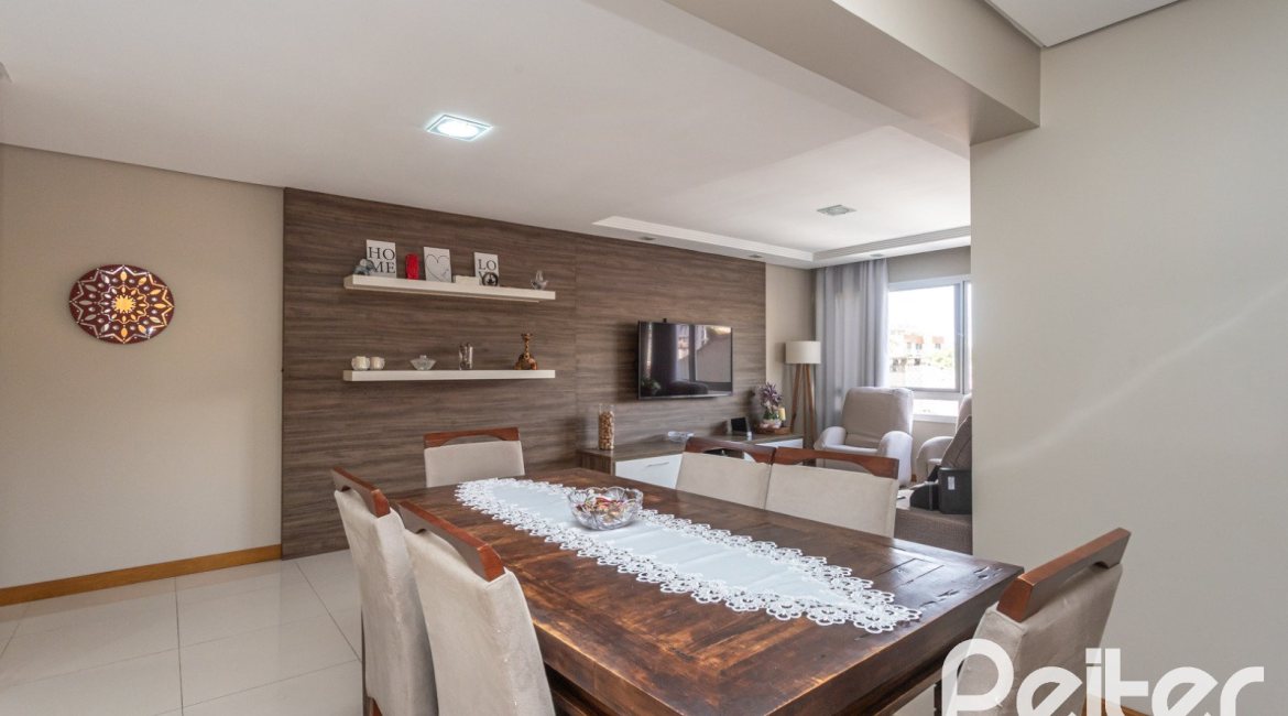 Apartamento à venda com 102m², 3 dormitórios, 1 suíte, 2 vagas, no bairro Tristeza em PORTO ALEGRE