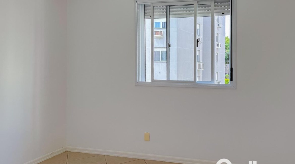 Apartamento à venda com 55m², 2 dormitórios, 1 vaga, no bairro Cristal em Porto Alegre