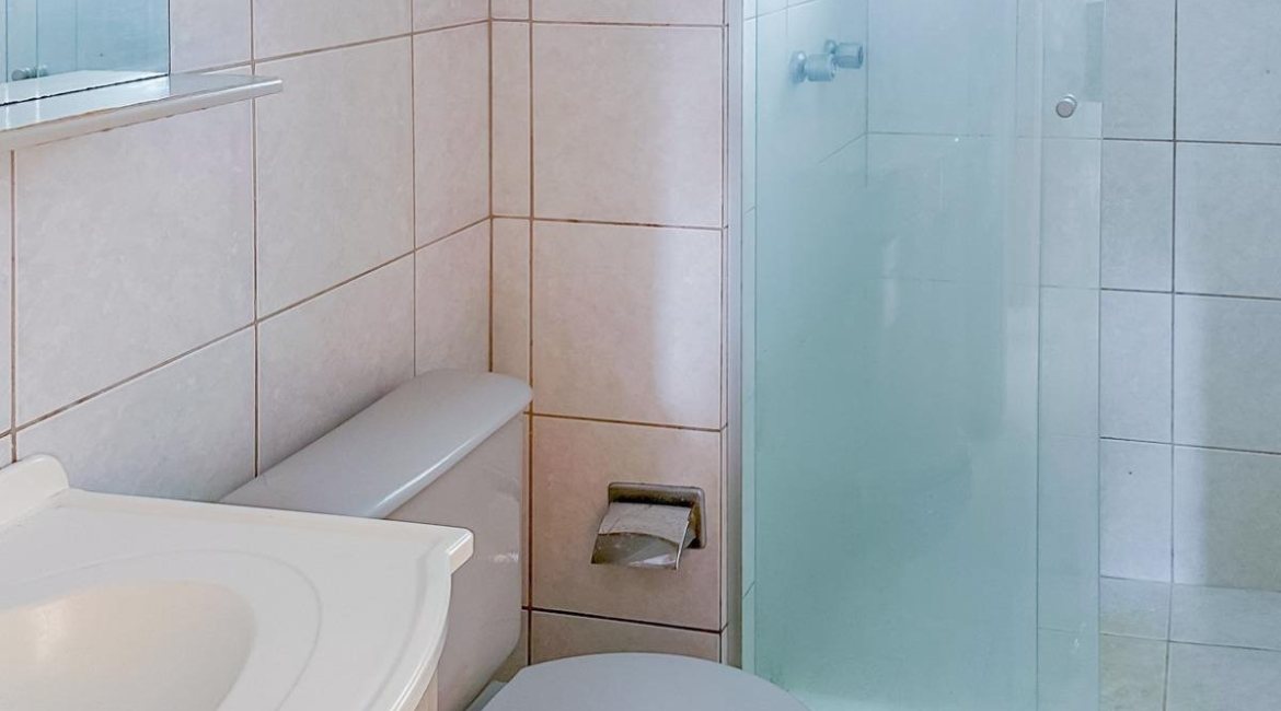 Apartamento à venda com 55m², 2 dormitórios, 1 vaga, no bairro Cristal em Porto Alegre