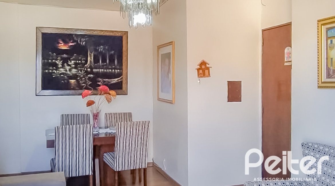Apartamento à venda com 59m², 2 dormitórios, 1 vaga, no bairro Cristal em Porto Alegre