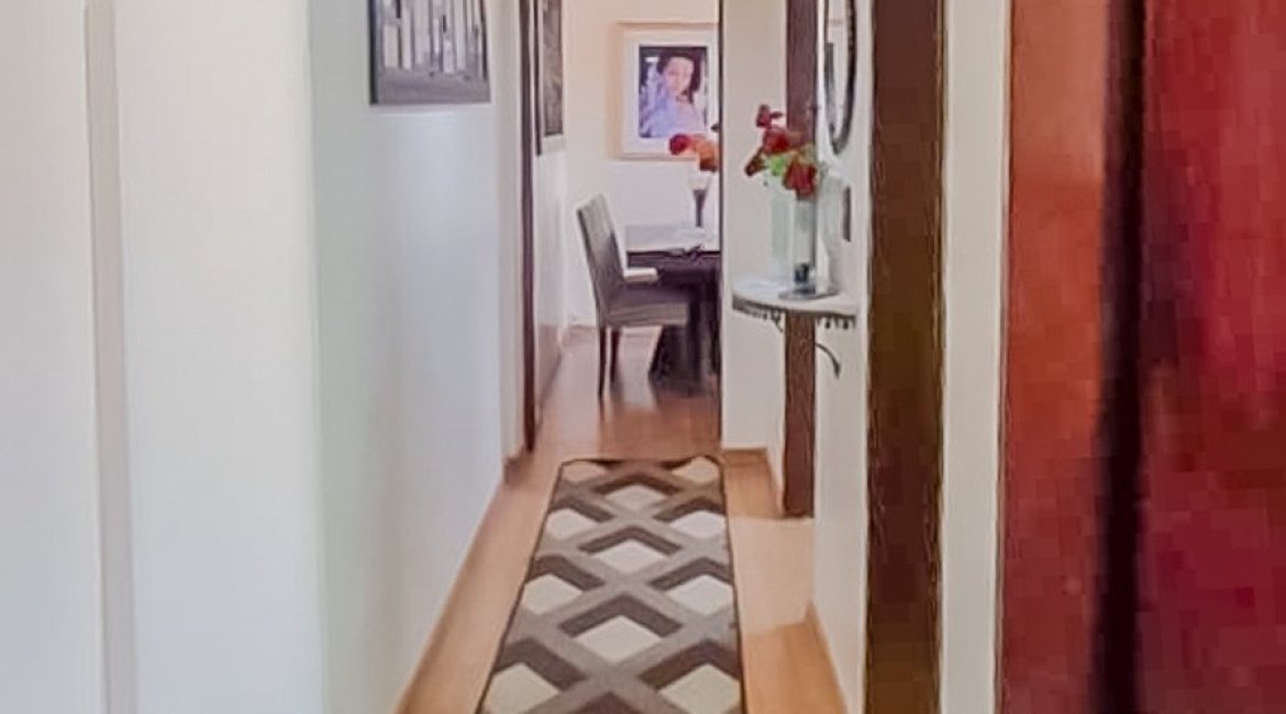 Apartamento à venda com 59m², 2 dormitórios, 1 vaga, no bairro Cristal em Porto Alegre