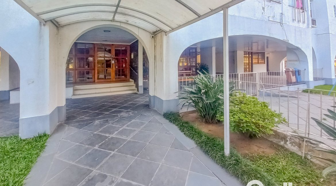 Apartamento à venda com 61m², 2 dormitórios, 1 vaga, no bairro Cristal em Porto Alegre