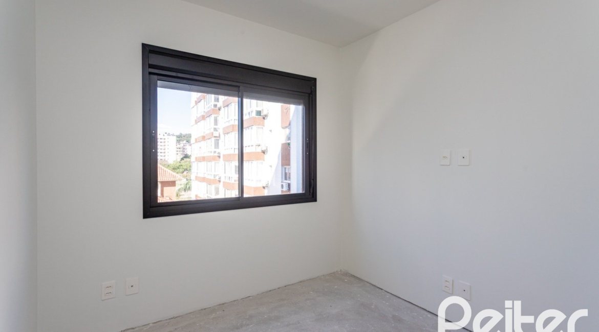 Apartamento à venda com 82m², 3 dormitórios, 1 suíte, 2 vagas, no bairro Tristeza em Porto Alegre