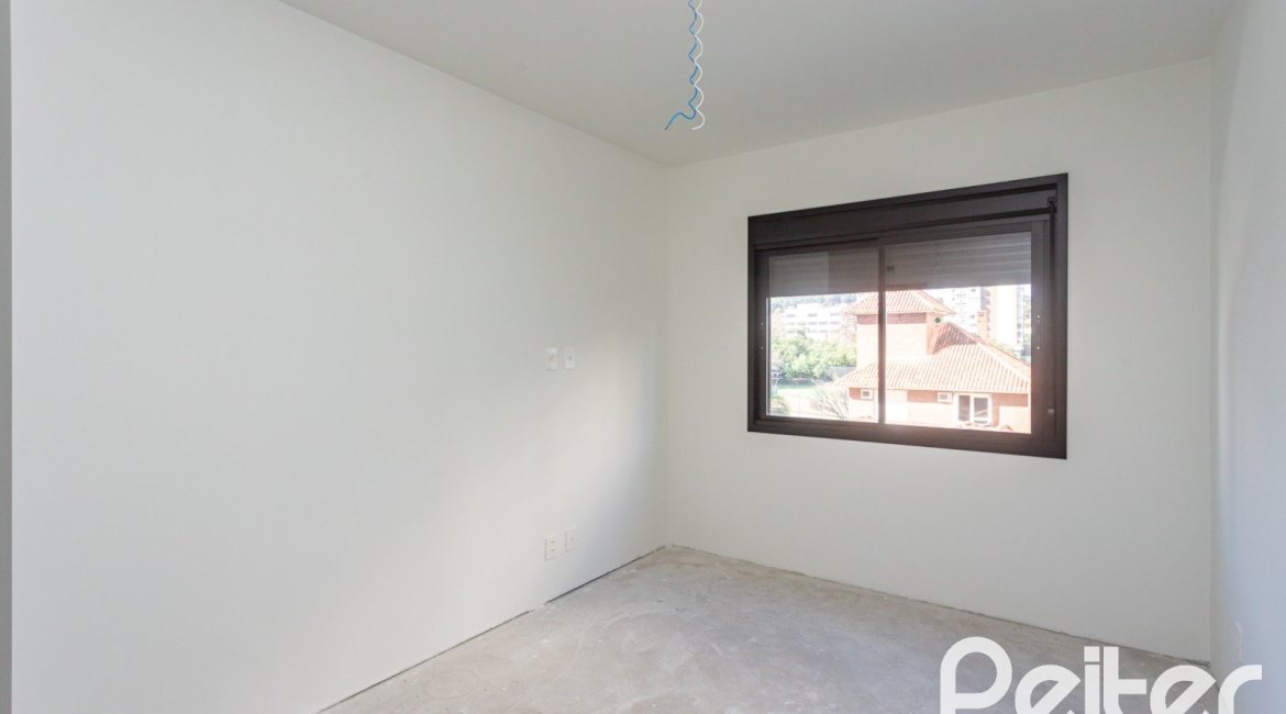 Apartamento à venda com 82m², 3 dormitórios, 1 suíte, 2 vagas, no bairro Tristeza em Porto Alegre
