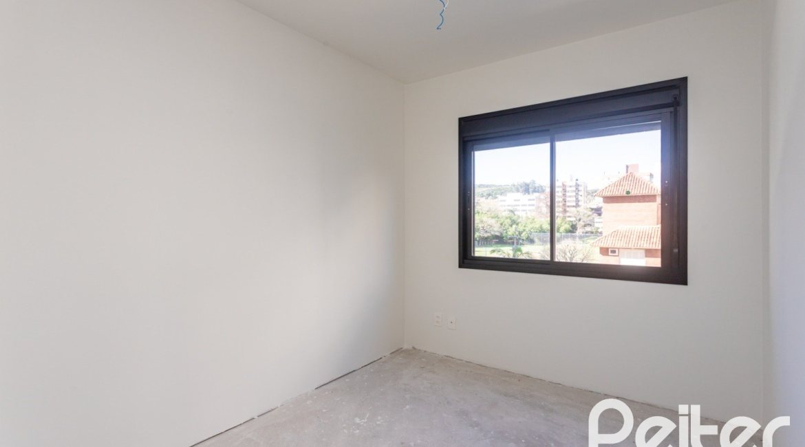 Apartamento à venda com 82m², 3 dormitórios, 1 suíte, 2 vagas, no bairro Tristeza em Porto Alegre