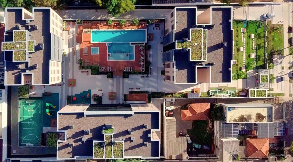 Apartamento à venda com 82m², 3 dormitórios, 1 suíte, 2 vagas, no bairro Tristeza em Porto Alegre