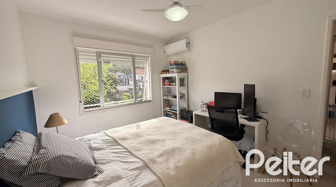 Apartamento à venda com 49m², 1 dormitório, 1 vaga, no bairro Tristeza em Porto Alegre