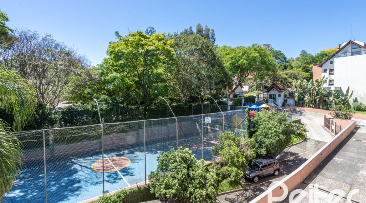 Apartamento à venda com 85m², 3 dormitórios, 1 suíte, 2 vagas, no bairro Ipanema em Porto Alegre