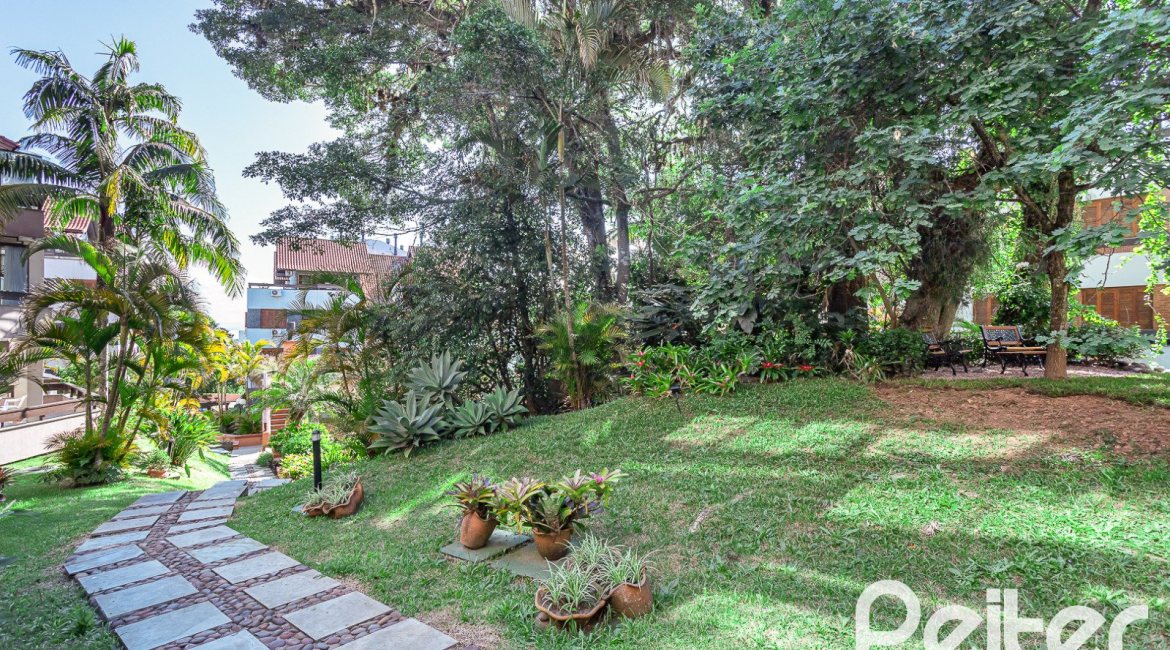 Apartamento à venda com 85m², 3 dormitórios, 1 suíte, 2 vagas, no bairro Ipanema em Porto Alegre