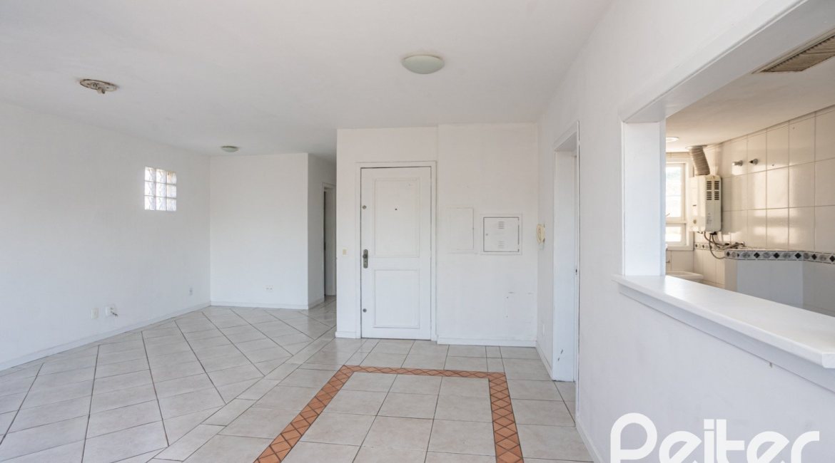 Apartamento à venda com 85m², 2 dormitórios, 1 suíte, 1 vaga, no bairro Ipanema em Porto Alegre