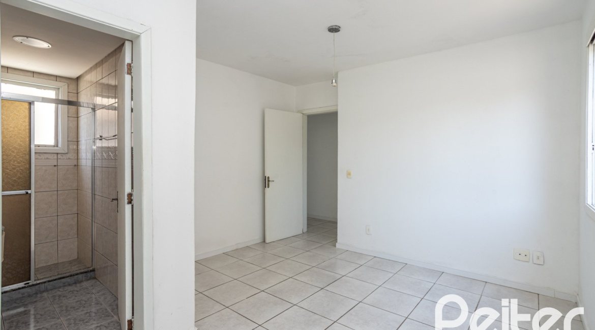 Apartamento à venda com 85m², 2 dormitórios, 1 suíte, 1 vaga, no bairro Ipanema em Porto Alegre