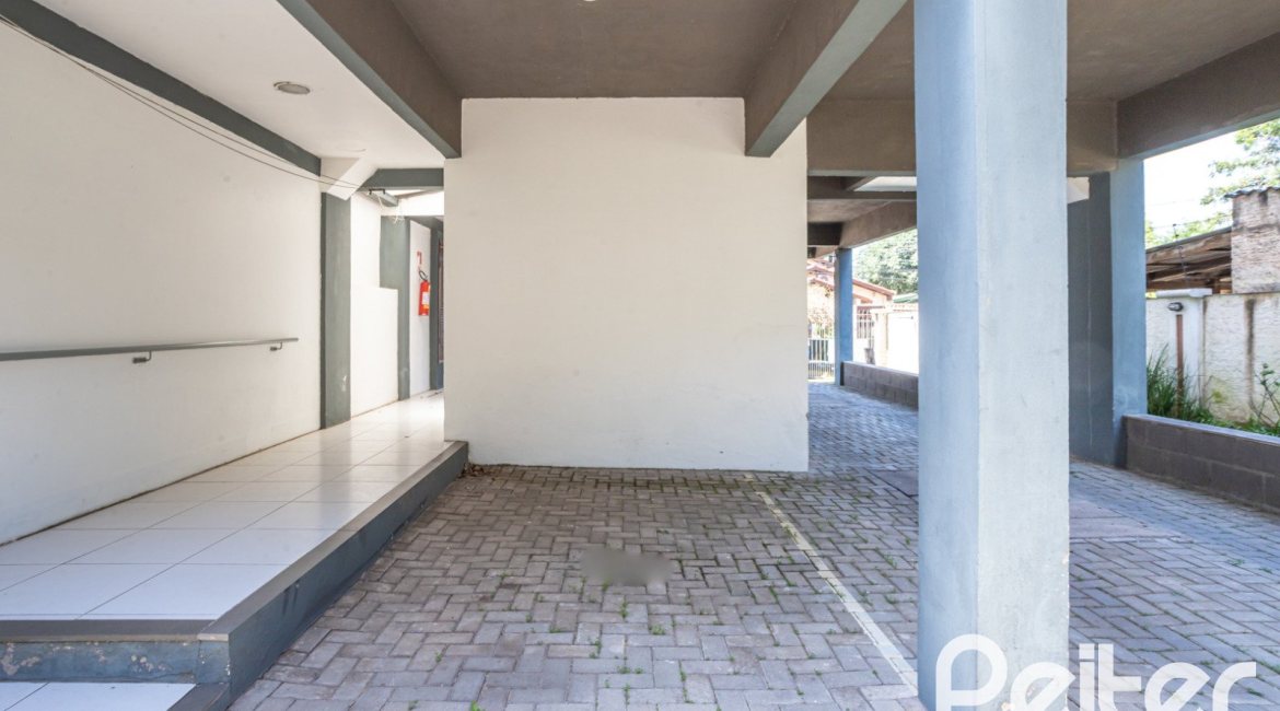 Apartamento à venda com 85m², 2 dormitórios, 1 suíte, 1 vaga, no bairro Ipanema em Porto Alegre