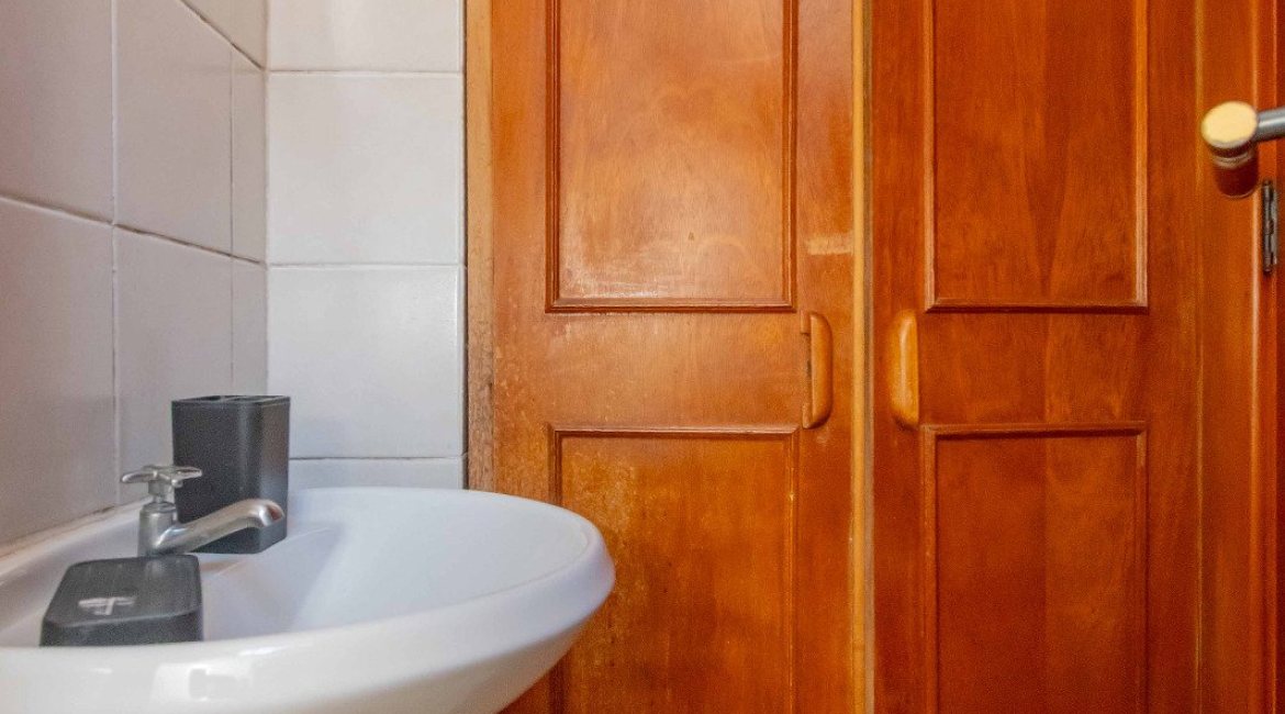 Apartamento à venda com 142m², 3 dormitórios, 1 suíte, 2 vagas, no bairro Ipanema em Porto Alegre