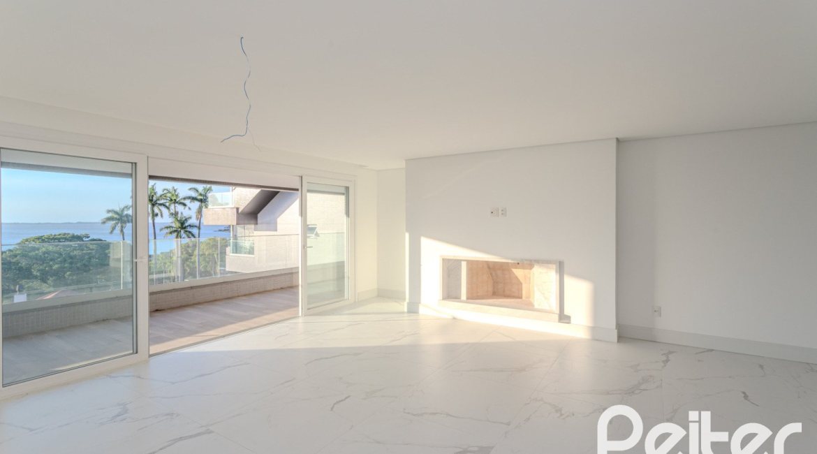 Apartamento à venda com 193m², 3 dormitórios, 3 suítes, 4 vagas, no bairro Tristeza em Porto Alegre