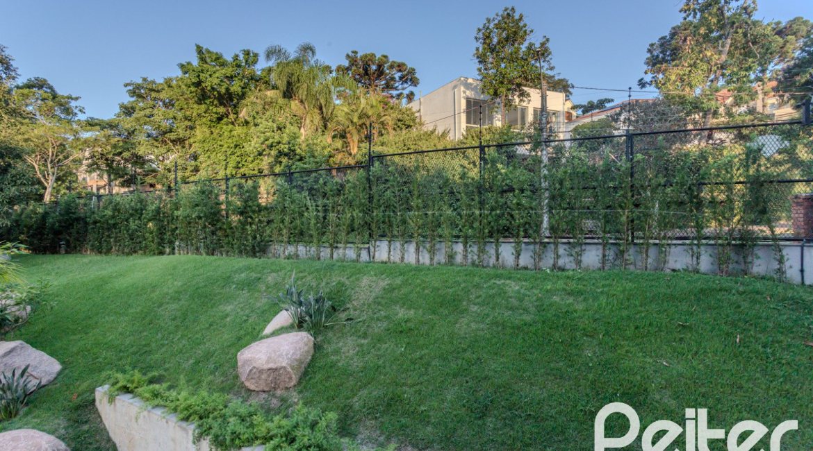 Apartamento à venda com 193m², 3 dormitórios, 3 suítes, 4 vagas, no bairro Tristeza em Porto Alegre