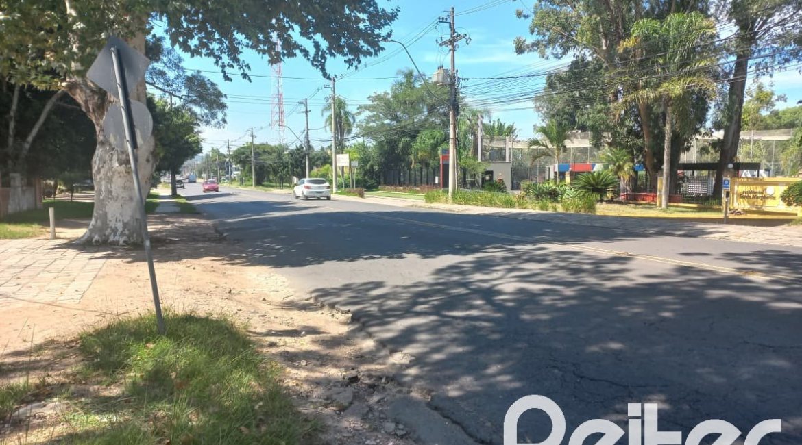 Terreno à venda, no bairro Ipanema em Porto Alegre