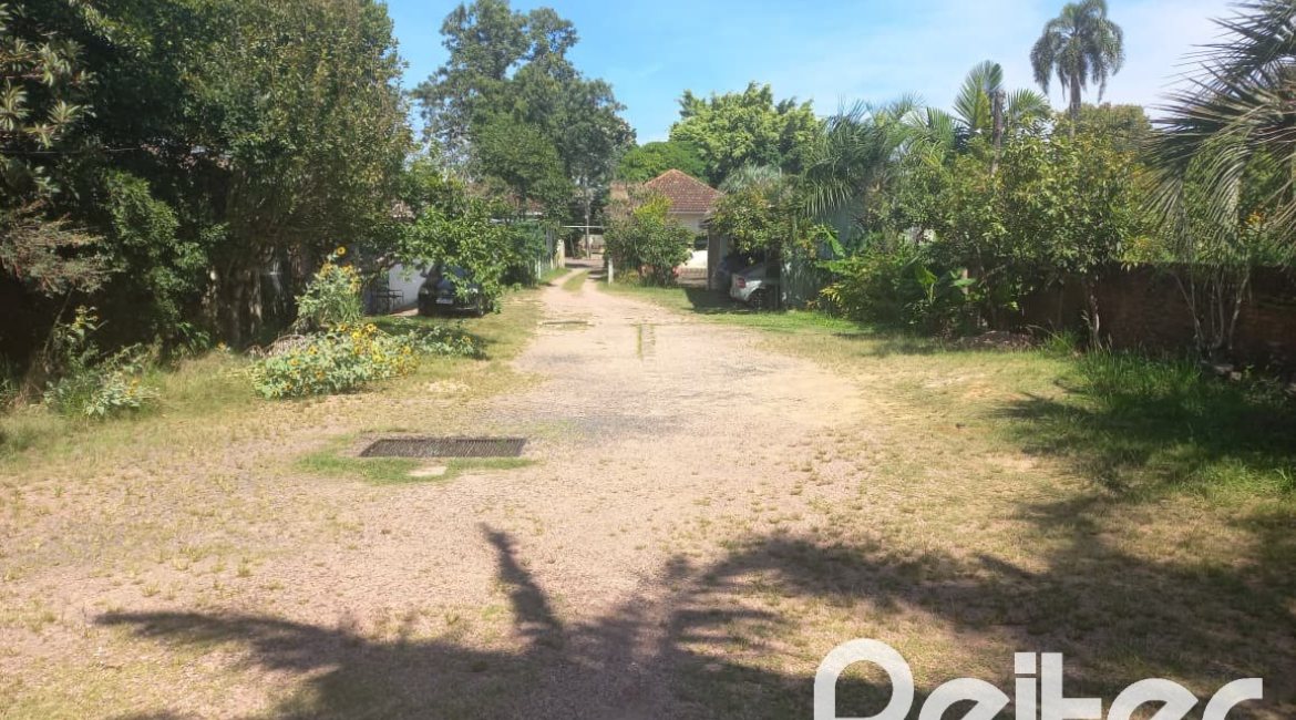 Terreno à venda, no bairro Ipanema em Porto Alegre