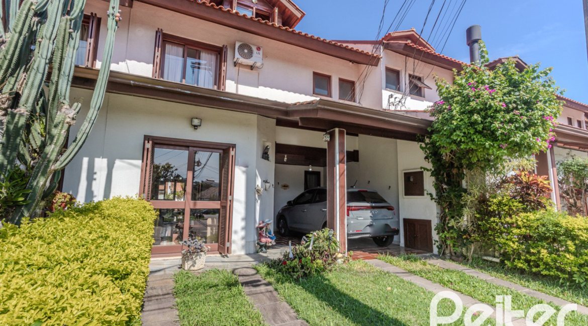 Casa em Condomínio à venda com 175m², 3 dormitórios, 1 suíte, 2 vagas, no bairro Ipanema em PORTO ALEGRE