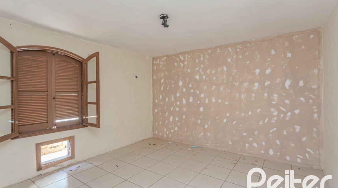 Terreno à venda com 939m², no bairro Jardim Isabel em Porto Alegre