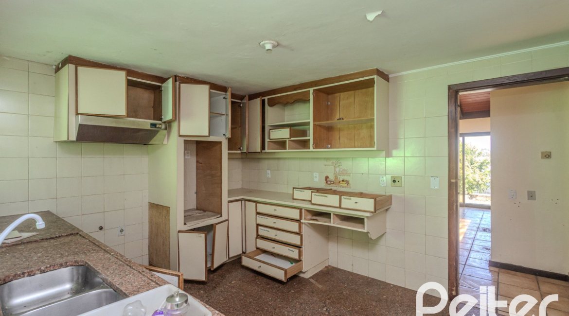 Terreno à venda com 939m², no bairro Jardim Isabel em Porto Alegre