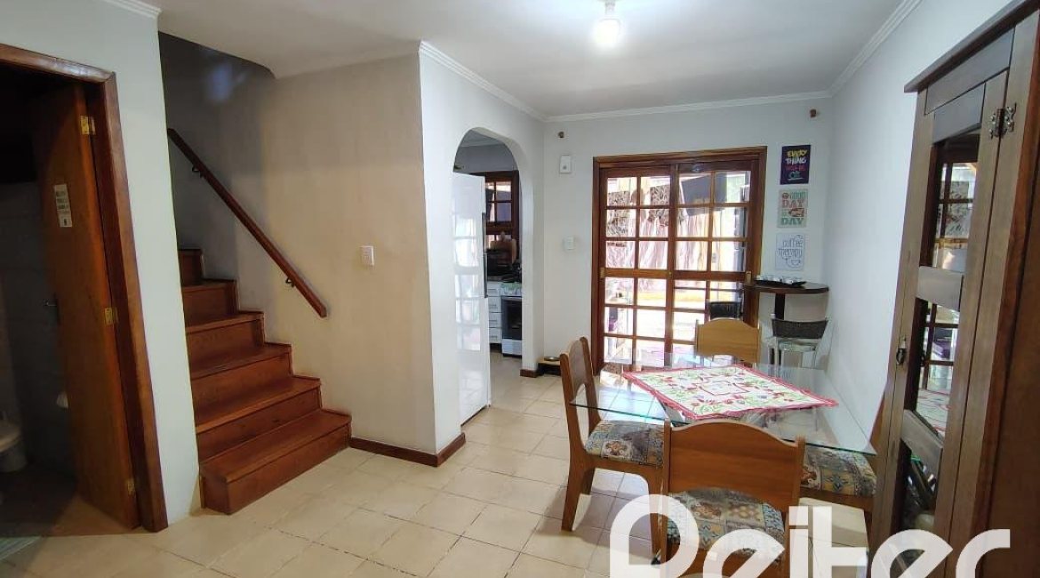 Casa em Condomínio à venda com 96m², 3 dormitórios, 2 vagas, no bairro Hípica em Porto Alegre