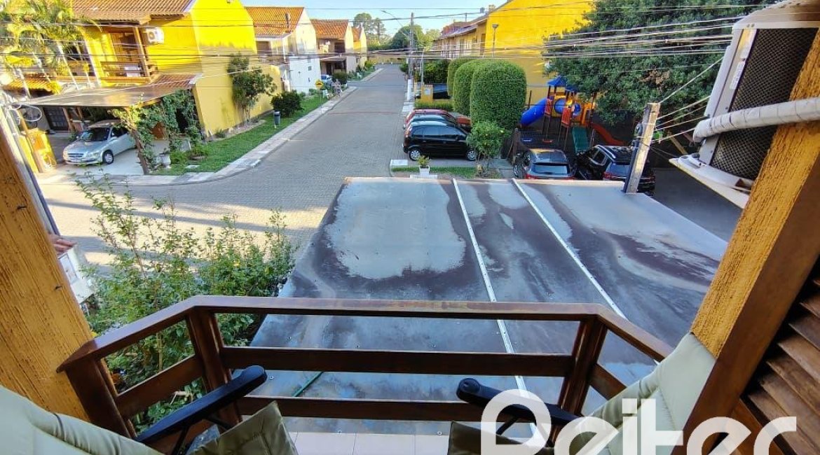 Casa em Condomínio à venda com 96m², 3 dormitórios, 2 vagas, no bairro Hípica em Porto Alegre