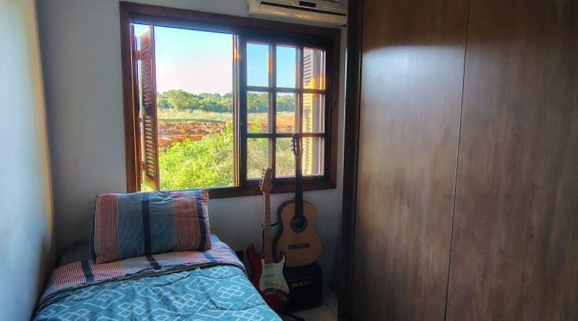 Casa em Condomínio à venda com 96m², 3 dormitórios, 2 vagas, no bairro Hípica em Porto Alegre