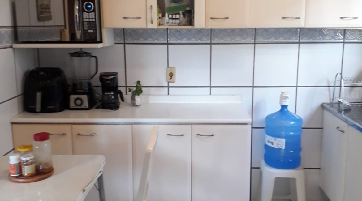 Apartamento à venda com 95m², 3 dormitórios, 1 suíte, 1 vaga, no bairro Tristeza em Porto Alegre