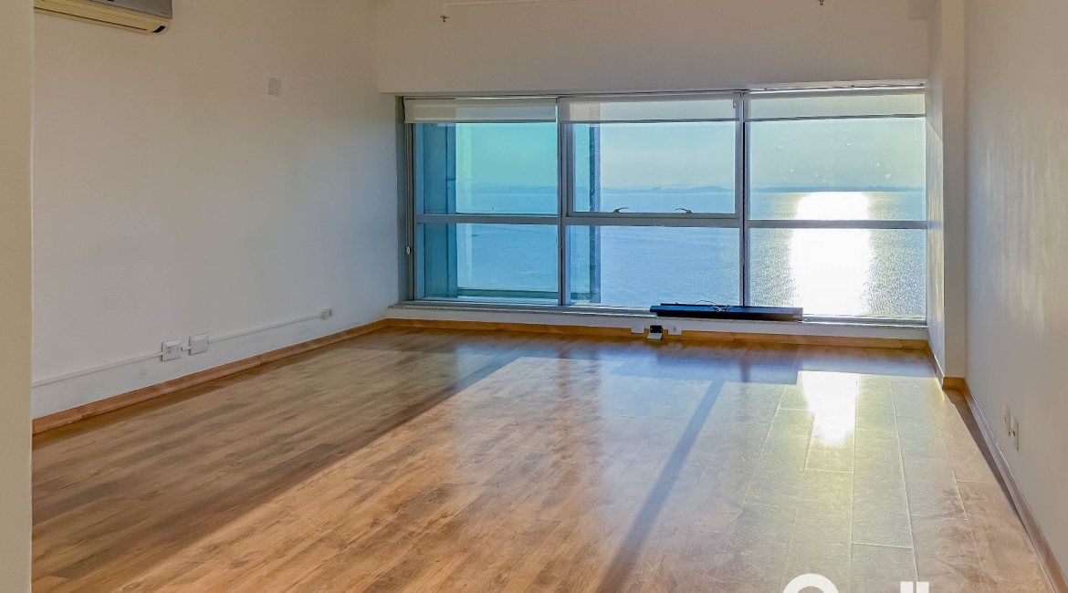 Comercial à venda com 37m², 1 vaga, no bairro Cristal em Porto Alegre