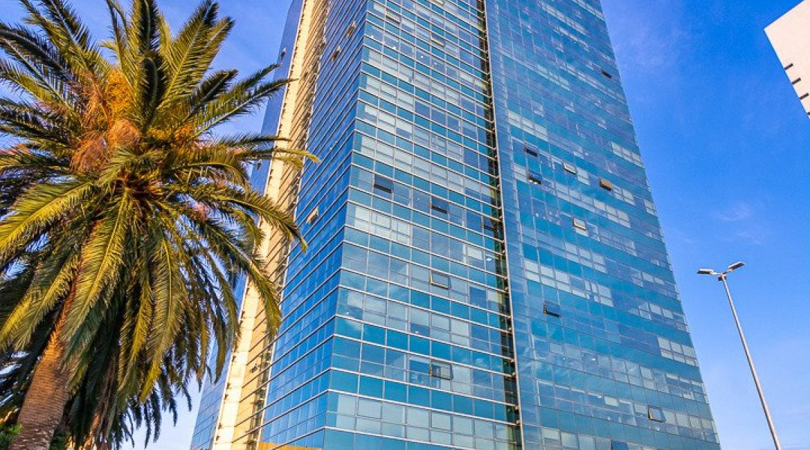 Comercial à venda com 37m², 1 vaga, no bairro Cristal em Porto Alegre