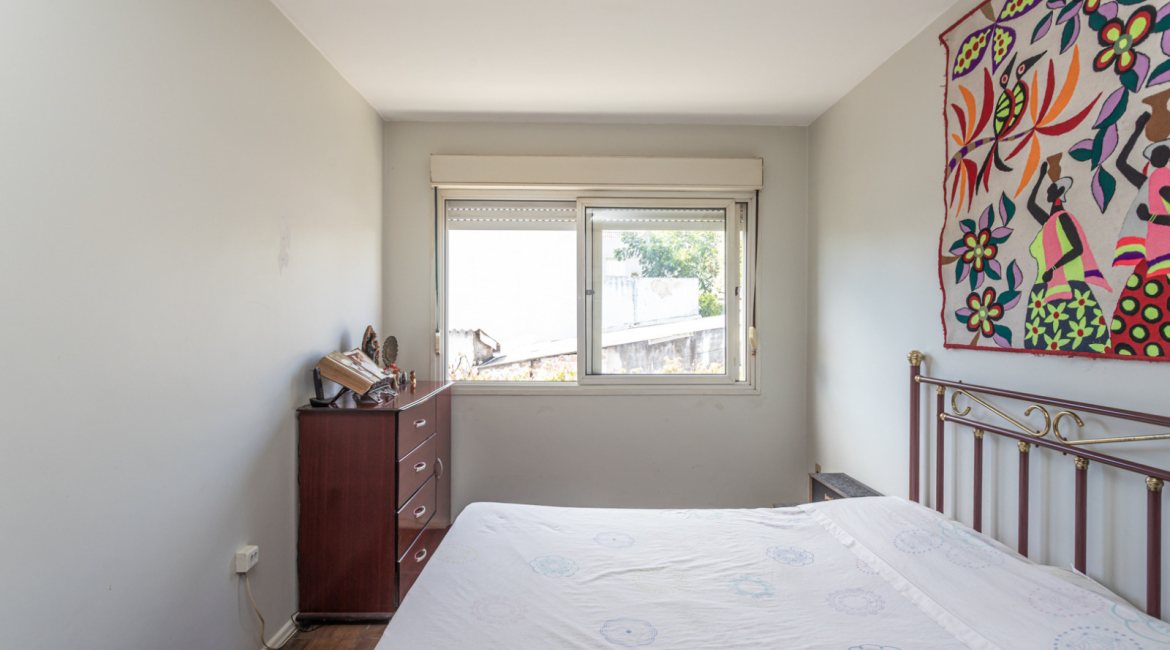 Apartamento à venda com 71m², 2 dormitórios, 1 vaga, no bairro Tristeza em Porto Alegre