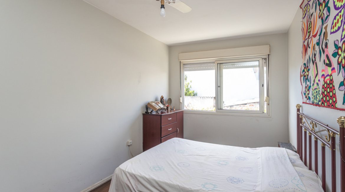 Apartamento à venda com 71m², 2 dormitórios, 1 vaga, no bairro Tristeza em Porto Alegre