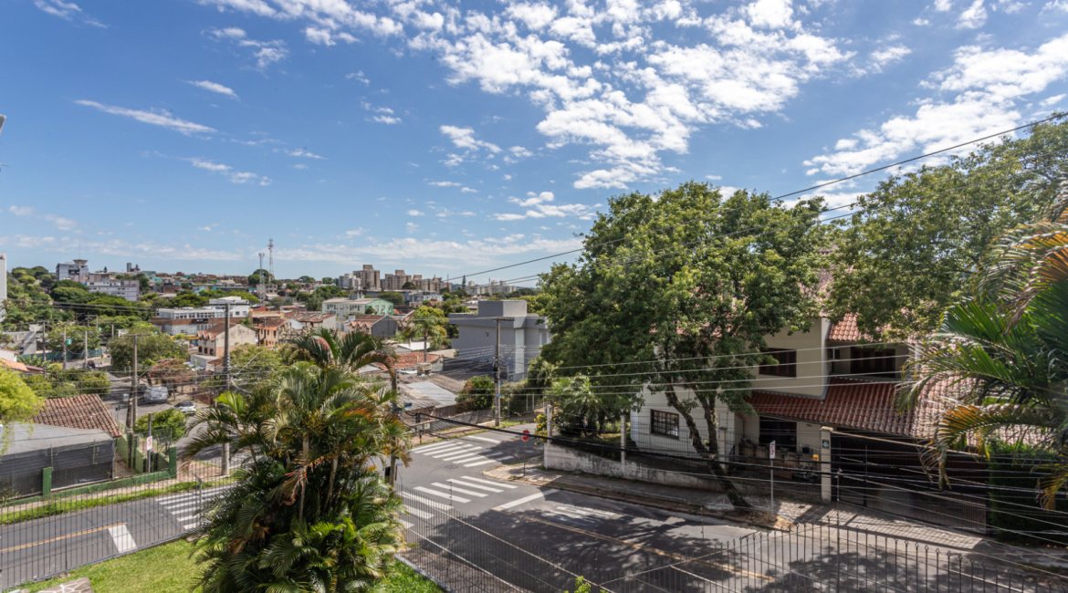 Apartamento à venda com 71m², 2 dormitórios, 1 vaga, no bairro Tristeza em Porto Alegre