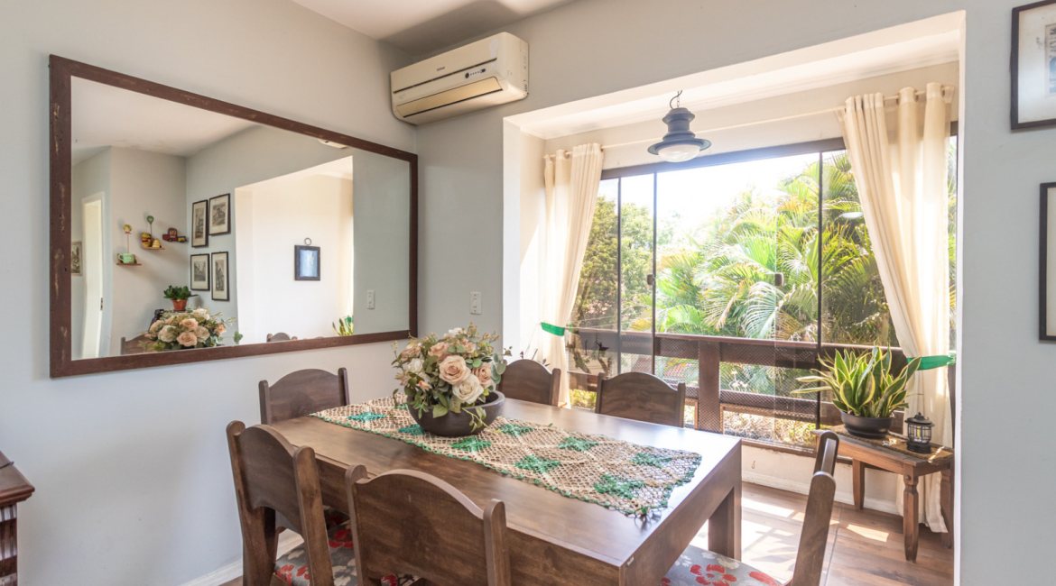 Apartamento à venda com 71m², 2 dormitórios, 1 vaga, no bairro Tristeza em Porto Alegre