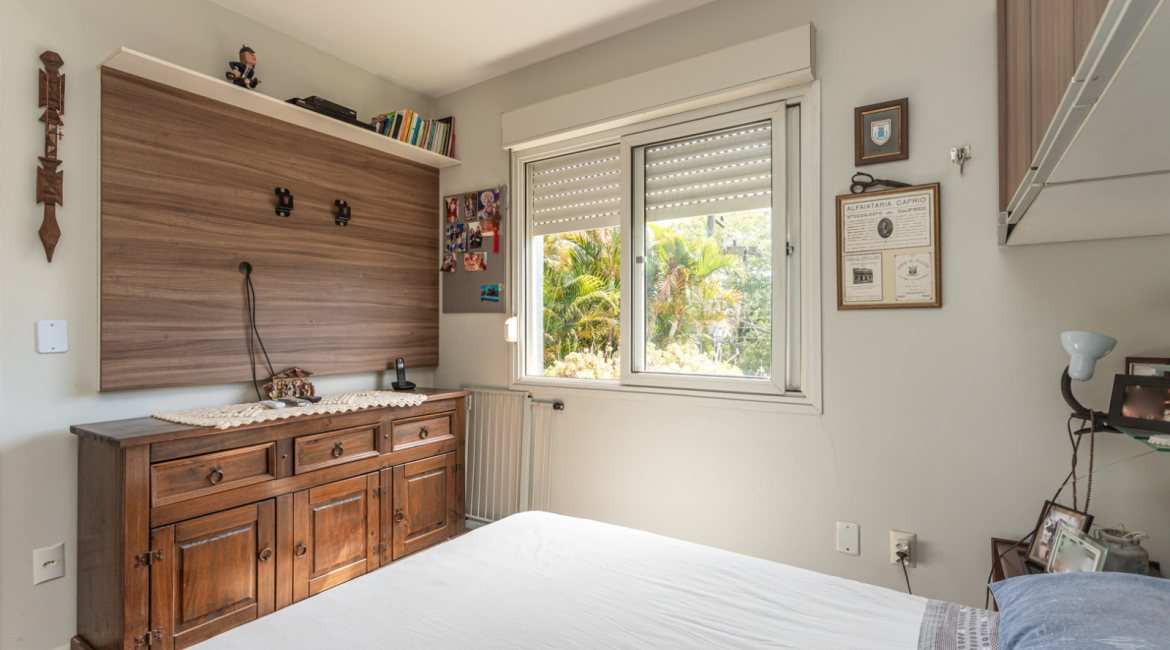 Apartamento à venda com 71m², 2 dormitórios, 1 vaga, no bairro Tristeza em Porto Alegre