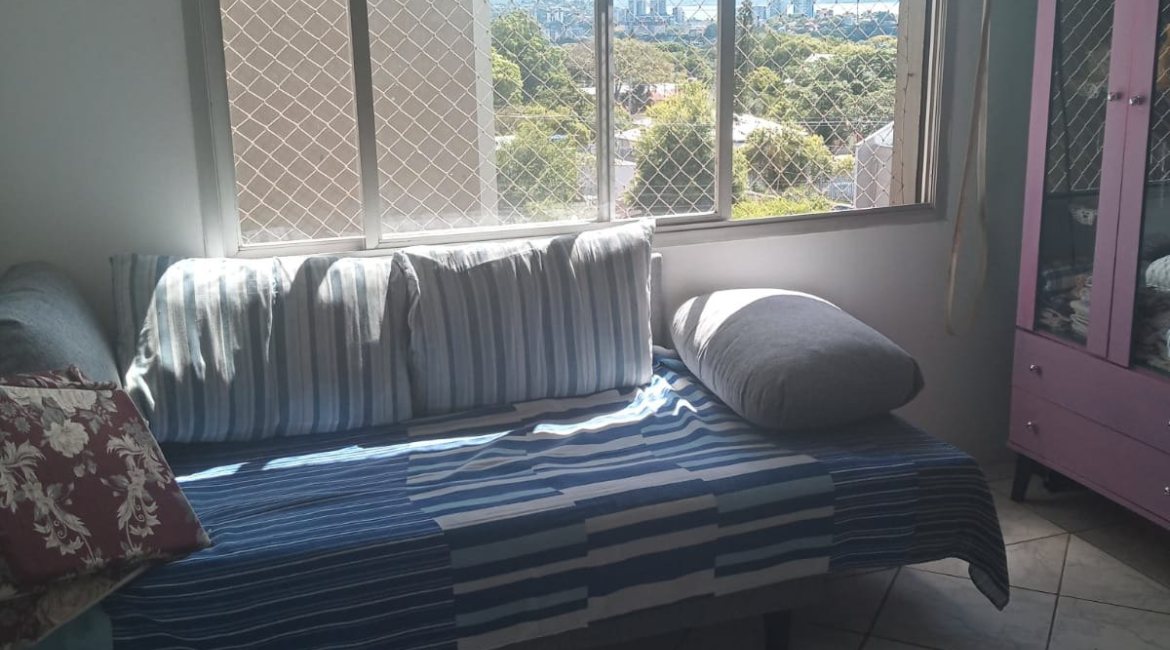 Apartamento à venda com 45m², 1 dormitório, 1 vaga, no bairro Nonoai em Porto Alegre