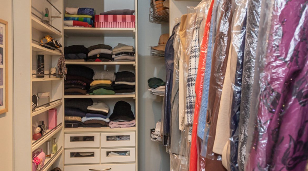 Casa em Condomínio à venda com 498m², 3 dormitórios, 1 suíte, 6 vagas, no bairro Cavalhada em PORTO ALEGRE