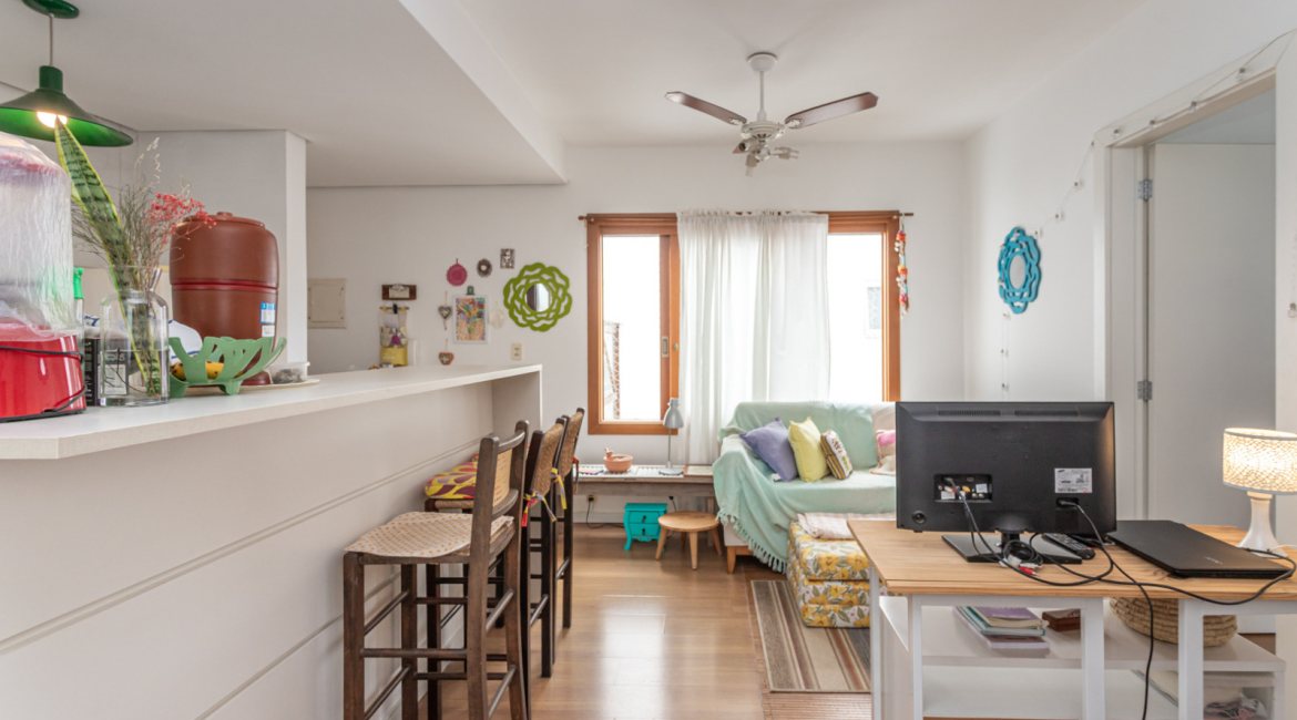 Cobertura à venda com 89m², 1 dormitório, 1 suíte, no bairro Petrópolis em Porto Alegre