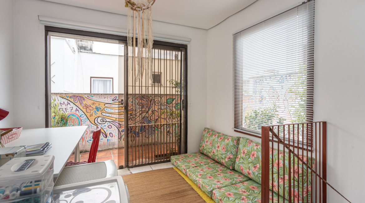 Cobertura à venda com 89m², 1 dormitório, 1 suíte, no bairro Petrópolis em Porto Alegre