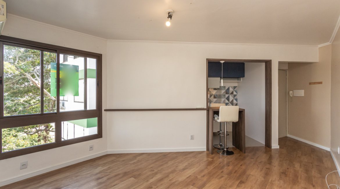 Apartamento à venda com 45m², 1 dormitório, no bairro Nonoai em PORTO ALEGRE