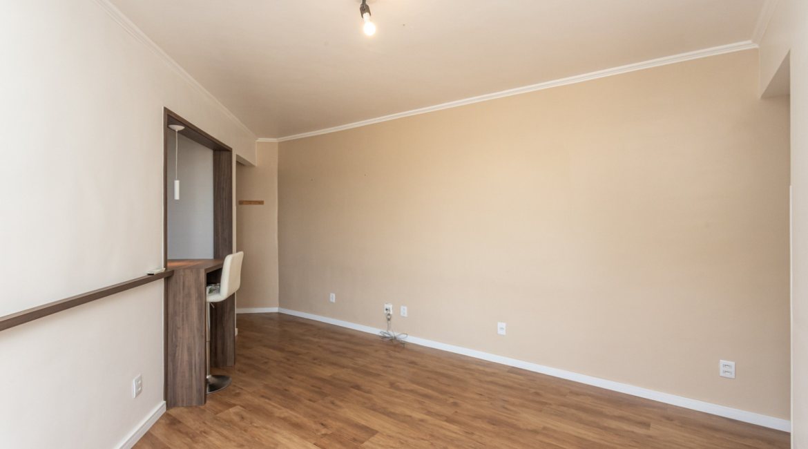 Apartamento à venda com 45m², 1 dormitório, no bairro Nonoai em PORTO ALEGRE