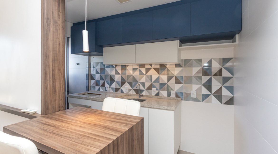 Apartamento à venda com 45m², 1 dormitório, no bairro Nonoai em PORTO ALEGRE