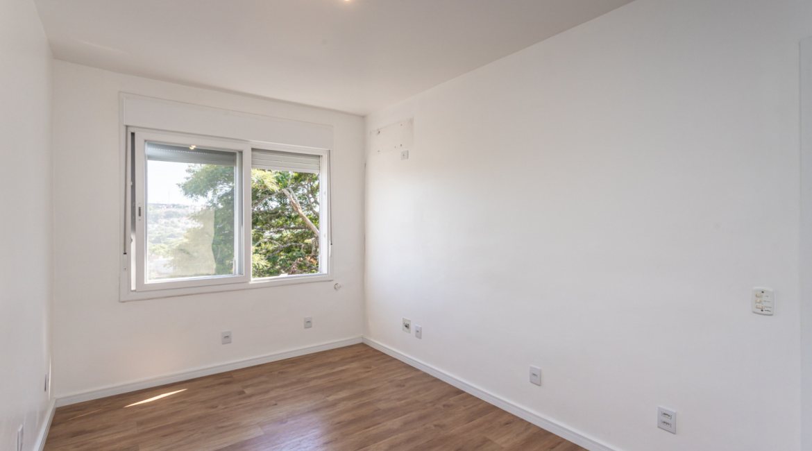 Apartamento à venda com 45m², 1 dormitório, no bairro Nonoai em PORTO ALEGRE