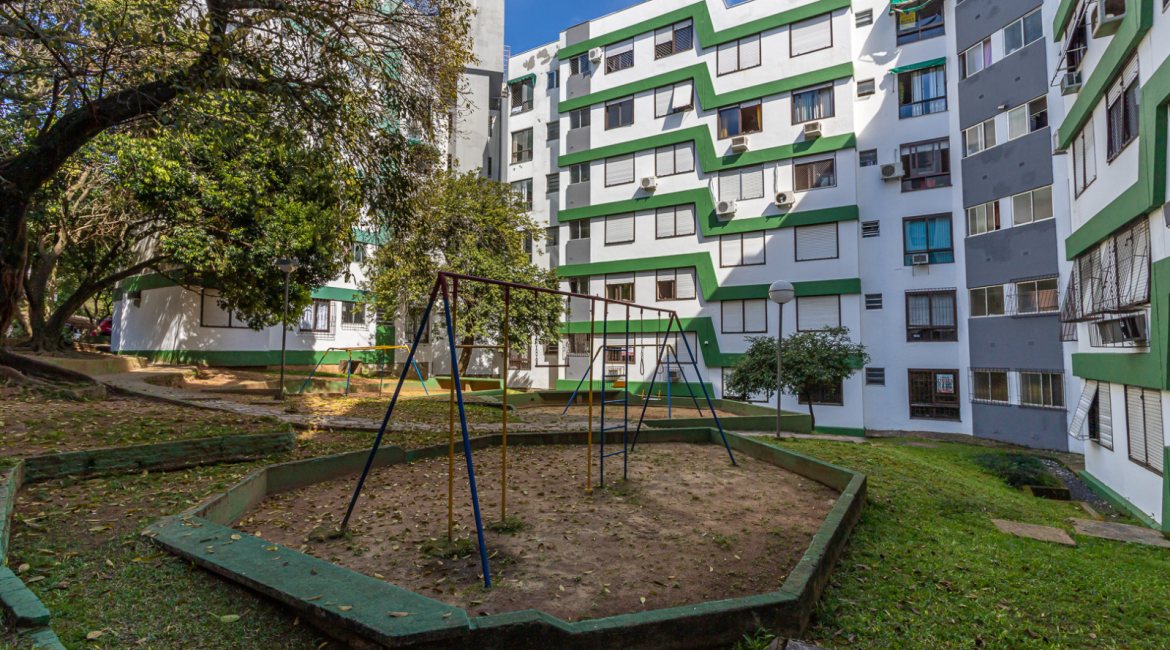 Apartamento à venda com 45m², 1 dormitório, no bairro Nonoai em PORTO ALEGRE