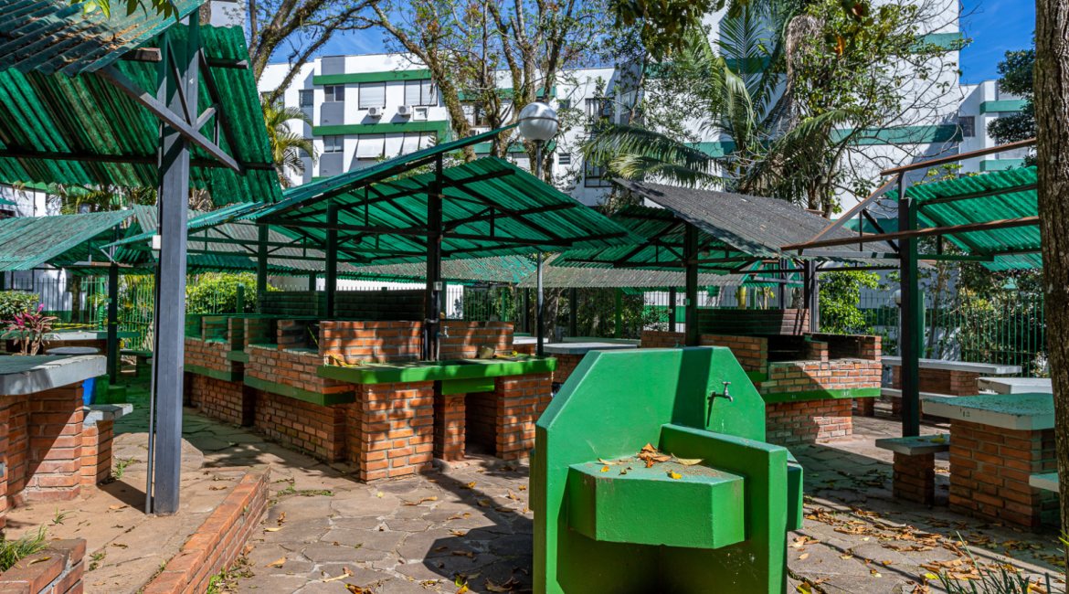 Apartamento à venda com 45m², 1 dormitório, no bairro Nonoai em PORTO ALEGRE