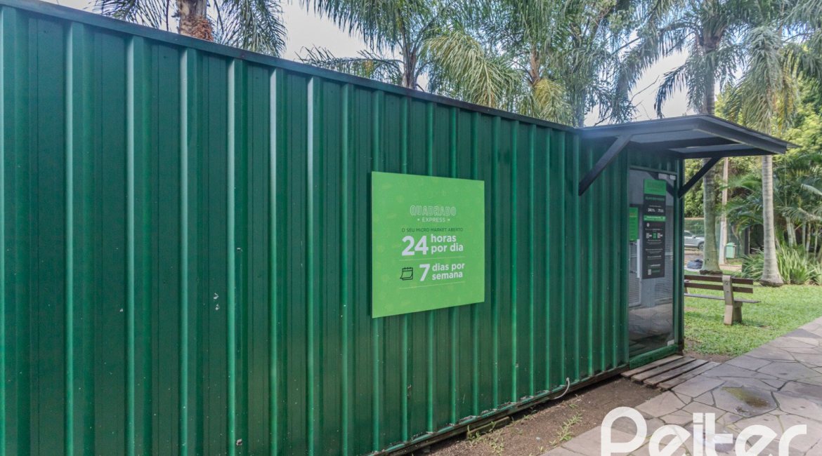 Apartamento à venda com 71m², 3 dormitórios, 1 suíte, 1 vaga, no bairro Cristal em PORTO ALEGRE