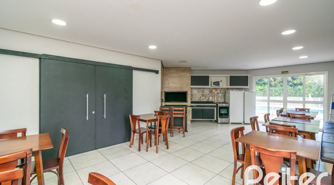 Apartamento à venda com 71m², 3 dormitórios, 1 suíte, 1 vaga, no bairro Cristal em PORTO ALEGRE