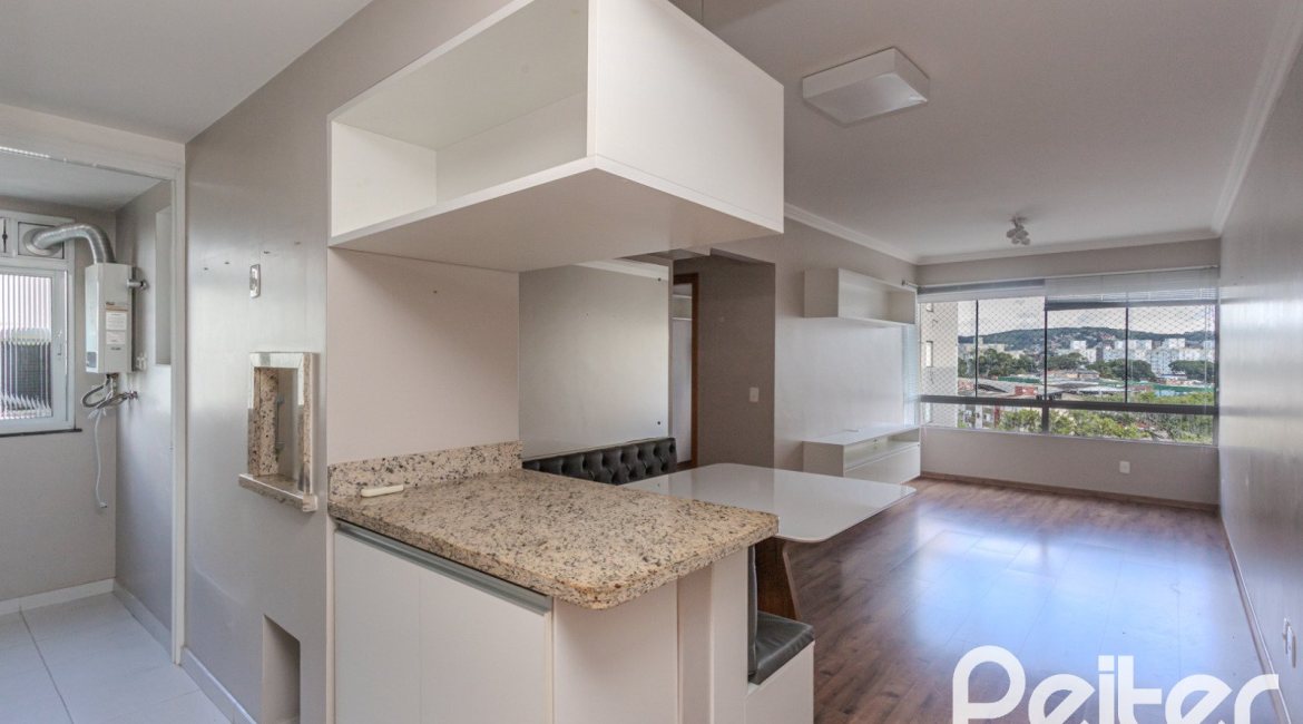 Apartamento à venda com 71m², 3 dormitórios, 1 suíte, 1 vaga, no bairro Cristal em PORTO ALEGRE