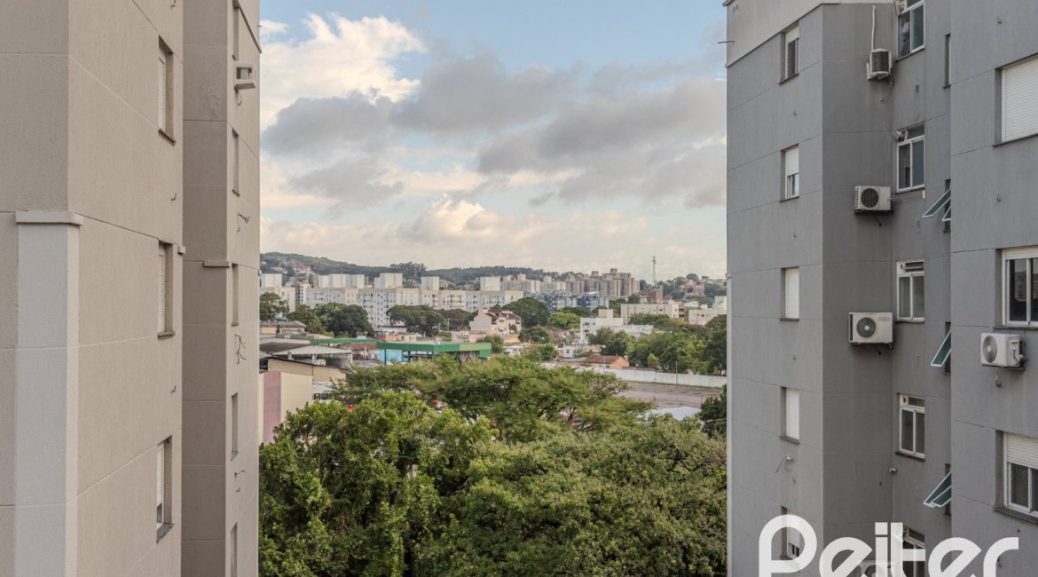 Apartamento à venda com 71m², 3 dormitórios, 1 suíte, 1 vaga, no bairro Cristal em PORTO ALEGRE